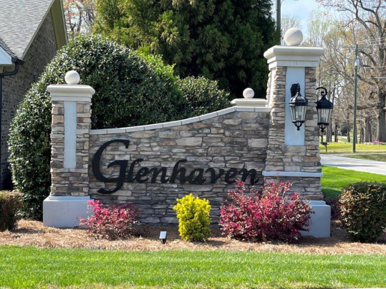 Glenhaven Townhomes Lambeth Management & Realty, Inc.